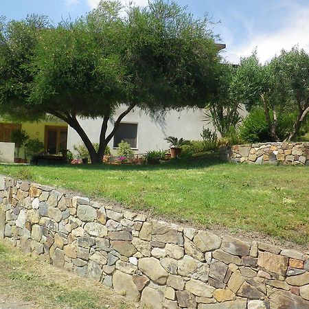 Centro Di Turismo Equestre Shangrila' Fluminimaggiore Εξωτερικό φωτογραφία